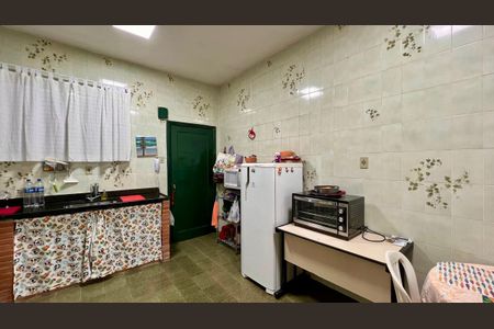 Apartamento à venda com 4 quartos, 110m² em Centro, Belo Horizonte