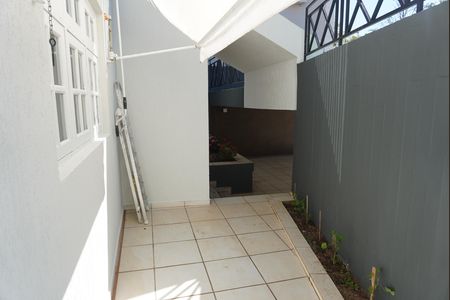 Casa de condomínio para alugar com 246m², 2 quartos e 4 vagasÁrea externa