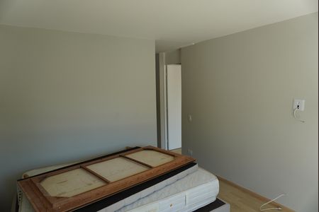 Casa de condomínio para alugar com 246m², 2 quartos e 4 vagasSuíte