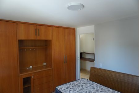 Casa de condomínio para alugar com 246m², 2 quartos e 4 vagasQuarto 2