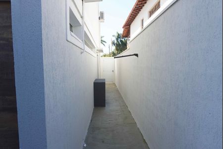 Casa de condomínio para alugar com 246m², 2 quartos e 4 vagasCorredor