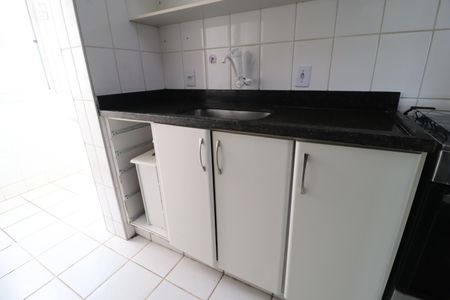 Apartamento para alugar com 57m², 2 quartos e 2 vagasCozinha