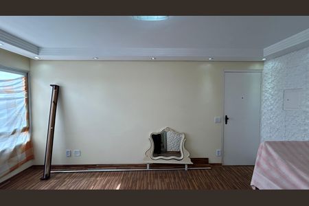 Sala de apartamento para alugar com 2 quartos, 50m² em Cidade Ademar, São Paulo
