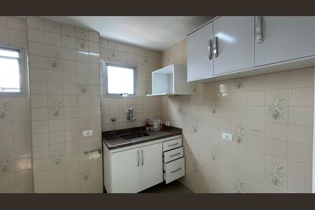 Apartamento para alugar com 50m², 2 quartos e 1 vaga Apartamento para alugar com 50m², 2 quartos e 1 vagaCozinha e Área de Serviço