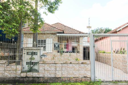 Casa à venda com 300m², 5 quartos e 2 vagasFachada