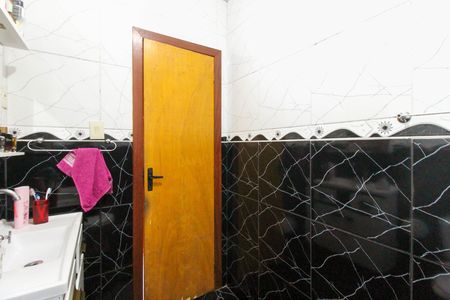 Casa à venda com 300m², 5 quartos e 2 vagasBanheiro