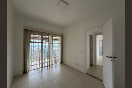 Apartamento à venda com 103m², 2 quartos e 1 vagaQuarto 