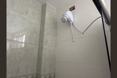Apartamento à venda com 103m², 2 quartos e 1 vagaBanheiro da suíte 