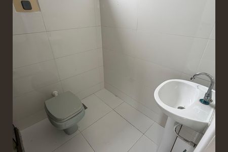 Apartamento à venda com 103m², 2 quartos e 1 vagaBanheiro da suíte 