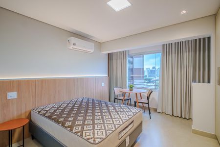 Studio para alugar com 26m², 1 quarto e sem vaga Studio para alugar com 26m², 1 quarto e sem vagaSala/Quarto