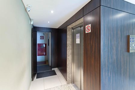 Apartamento para alugar com 70m², 3 quartos e 2 vagas Apartamento para alugar com 70m², 3 quartos e 2 vagasHall social