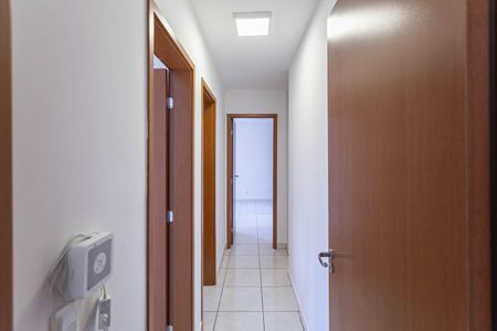 Apartamento para alugar com 70m², 3 quartos e 2 vagas Apartamento para alugar com 70m², 3 quartos e 2 vagasCorredor