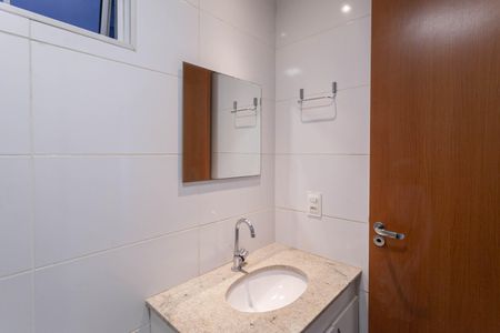 Apartamento para alugar com 70m², 3 quartos e 2 vagas Apartamento para alugar com 70m², 3 quartos e 2 vagasBanheiro social