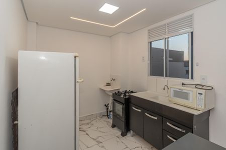 Apartamento para alugar com 38m², 2 quartos e 1 vaga Apartamento para alugar com 38m², 2 quartos e 1 vagaCozinha e Área de Serviço
