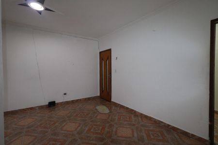 Casa para alugar com 70m², 1 quarto e sem vaga Casa para alugar com 70m², 1 quarto e sem vagaSala