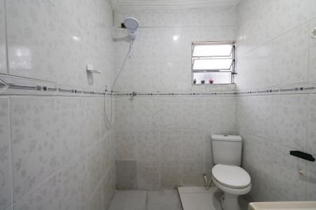 Casa para alugar com 70m², 1 quarto e sem vaga Casa para alugar com 70m², 1 quarto e sem vagaBanheiro