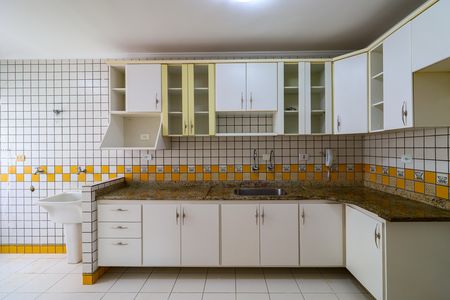 Apartamento para alugar com 72m², 3 quartos e 1 vaga