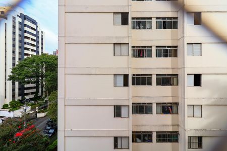 Apartamento para alugar com 72m², 3 quartos e 1 vaga