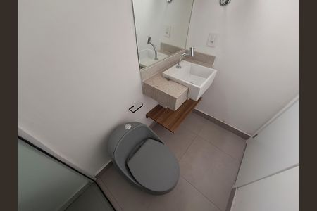 Banheiro de apartamento para alugar com 1 quarto, 35m² em Santana, São Paulo