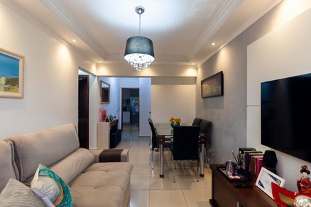 Apartamento à venda com 74m², 2 quartos e 3 vagas Apartamento à venda com 74m², 2 quartos e 3 vagasSala