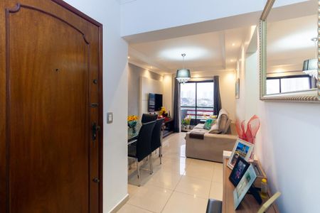 Apartamento à venda com 74m², 2 quartos e 3 vagas Apartamento à venda com 74m², 2 quartos e 3 vagasSala