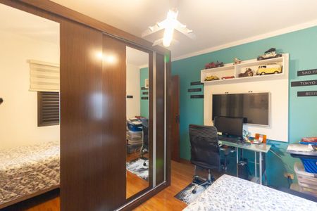 Apartamento à venda com 74m², 2 quartos e 3 vagas Apartamento à venda com 74m², 2 quartos e 3 vagasQuarto 2