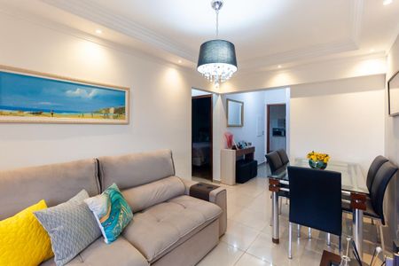 Apartamento à venda com 74m², 2 quartos e 3 vagas Apartamento à venda com 74m², 2 quartos e 3 vagasSala