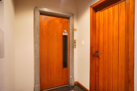 Apartamento à venda com 134m², 4 quartos e sem vaga