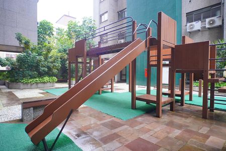 Apartamento à venda com 134m², 4 quartos e sem vaga