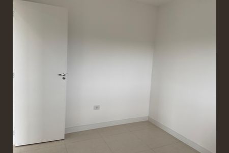 Quarto 1 de apartamento para alugar com 2 quartos, 42m² em I.a.p.i., Osasco