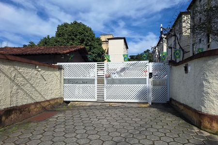 Apartamento para alugar com 50m², 2 quartos e 1 vaga Apartamento para alugar com 50m², 2 quartos e 1 vagaFachada