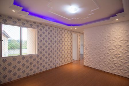 Sala  de apartamento para alugar com 2 quartos, 47m² em Jardim Tatiana, Votorantim