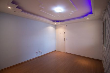 Sala  de apartamento para alugar com 2 quartos, 47m² em Jardim Tatiana, Votorantim