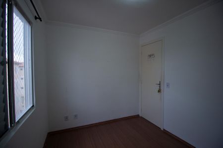Quarto 2 de apartamento para alugar com 2 quartos, 47m² em Jardim Tatiana, Votorantim