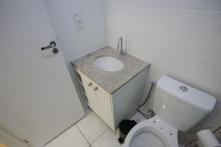 Apartamento à venda com 52m², 2 quartos e 1 vagaBanheiro Social