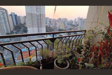 Apartamento à venda com 40m², 1 quarto e 1 vaga Apartamento à venda com 40m², 1 quarto e 1 vagaFoto 02