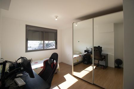 Apartamento à venda com 129m², 3 quartos e 2 vagas Apartamento à venda com 129m², 3 quartos e 2 vagasSuíte 1