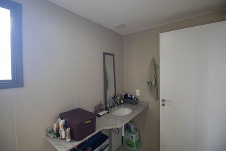 Apartamento à venda com 129m², 3 quartos e 2 vagas Apartamento à venda com 129m², 3 quartos e 2 vagasBanheiro da Suíte 2