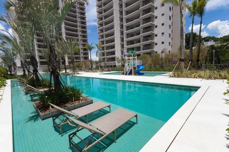 Apartamento à venda com 129m², 3 quartos e 2 vagas Apartamento à venda com 129m², 3 quartos e 2 vagasÁrea comum - Piscina