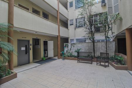 Apartamento à venda com 79m², 2 quartos e sem vagaHall de entrada
