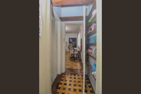 Apartamento à venda com 79m², 2 quartos e sem vagaCorredor