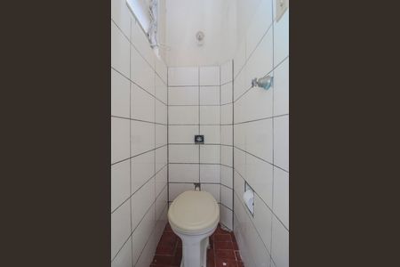 Apartamento à venda com 79m², 2 quartos e sem vagaBanheiro