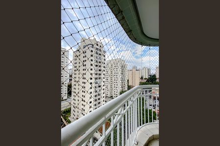 Apartamento para alugar com 84m², 3 quartos e 2 vagas Apartamento para alugar com 84m², 3 quartos e 2 vagasVaranda