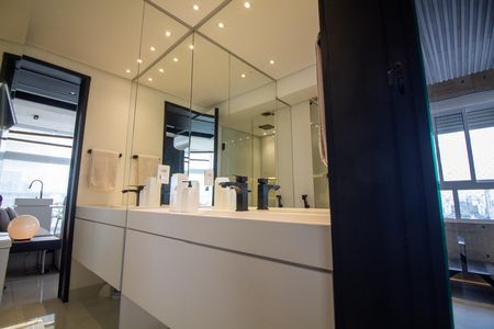 Apartamento à venda com 57m², 1 quarto e 1 vaga Apartamento à venda com 57m², 1 quarto e 1 vagaBanheiro