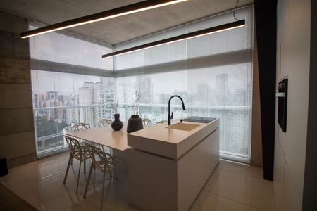 Apartamento à venda com 57m², 1 quarto e 1 vaga Apartamento à venda com 57m², 1 quarto e 1 vagaSala de Jantar
