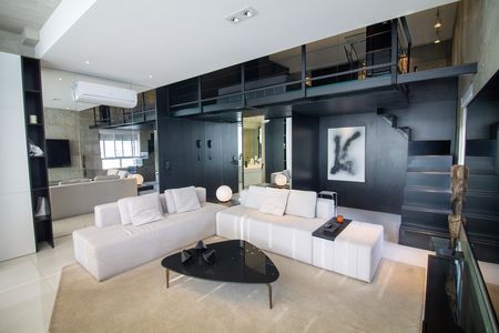 Sala de apartamento para alugar com 1 quarto, 57m² em Santo Amaro, São Paulo