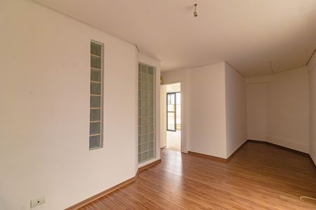 Apartamento para alugar com 4 quartos, 250m² em Vila Mascote, São Paulo