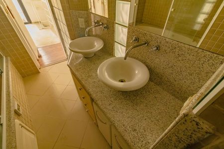Apartamento à venda com 250m², 4 quartos e 6 vagas