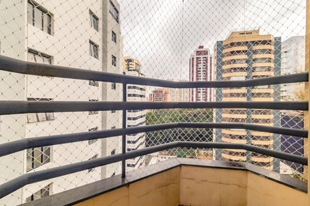 Apartamento à venda com 250m², 4 quartos e 6 vagas