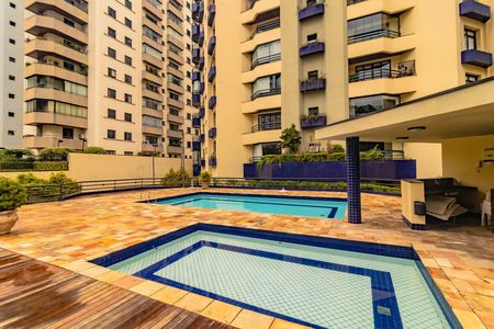 Apartamento à venda com 250m², 4 quartos e 6 vagas